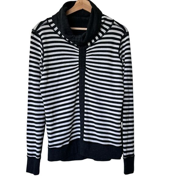 Lululemon 6 In A Cinch Cowl Neck Pullover Reversible Sweater - Picture 2 of 10